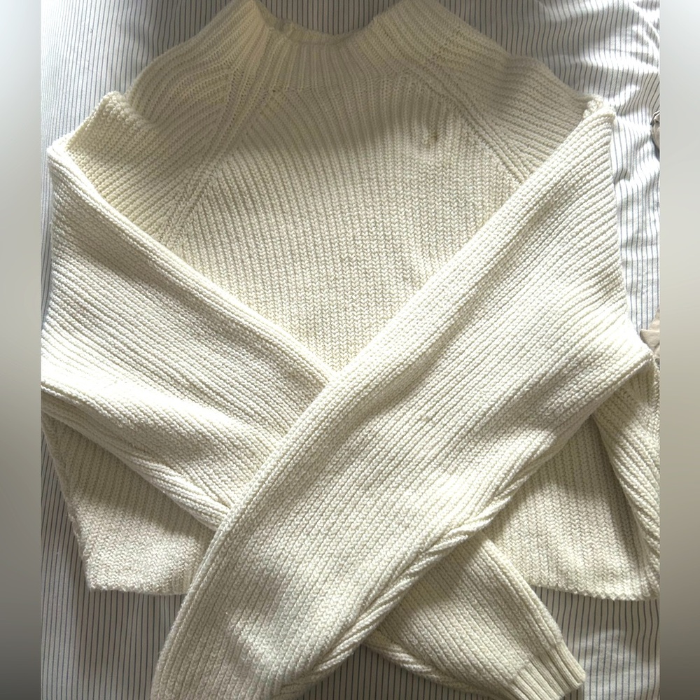 Hollister White sweater